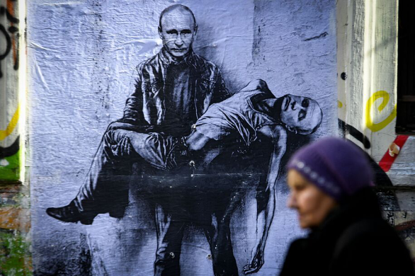 Affiche de l’artiste bulgare Stanislav Belovski collée à Sofia. Photo : Nikolay Doychinov.