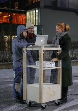 The H20 students design, code, and set up the first light installation guided by the AHO students. Credit: Julie Hrnčířová for Nabolagshager, 2019.